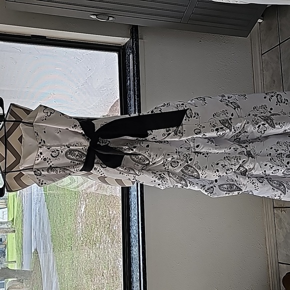 Morgan & Co formal/prom dress size 5/6 - Picture 6 of 7